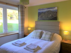 Lochside B&B, Isle of Arran